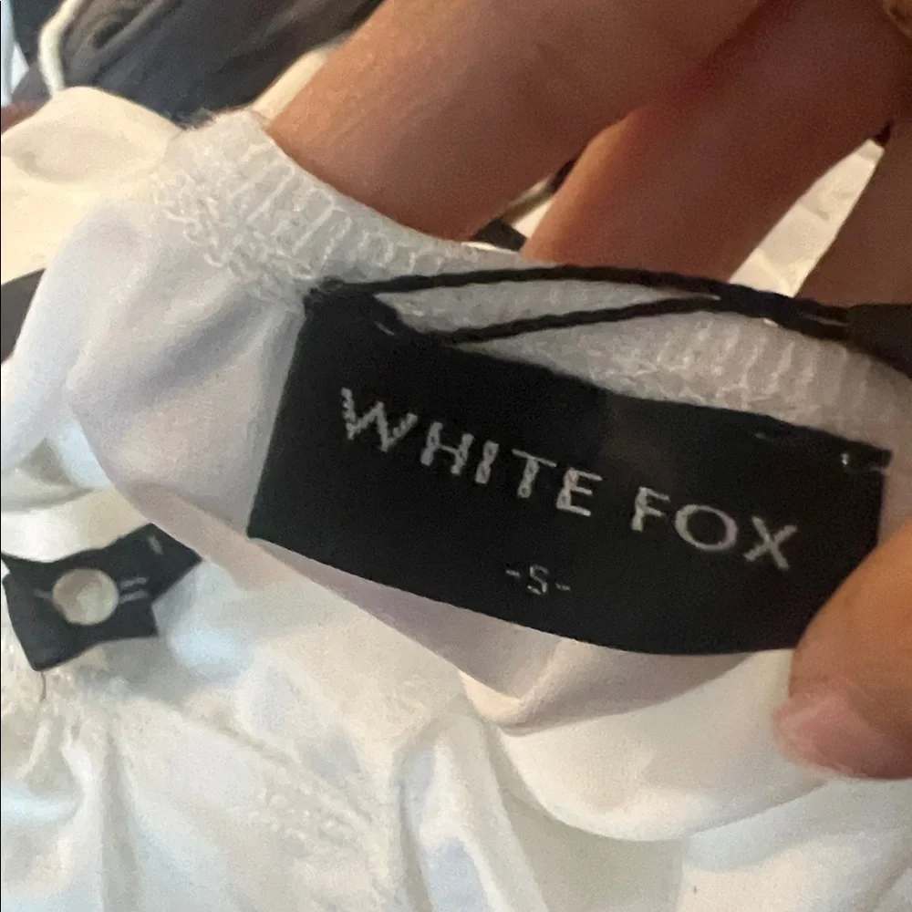 White Fox Boutique Chic White Mini Dress - Picture 3 of 4